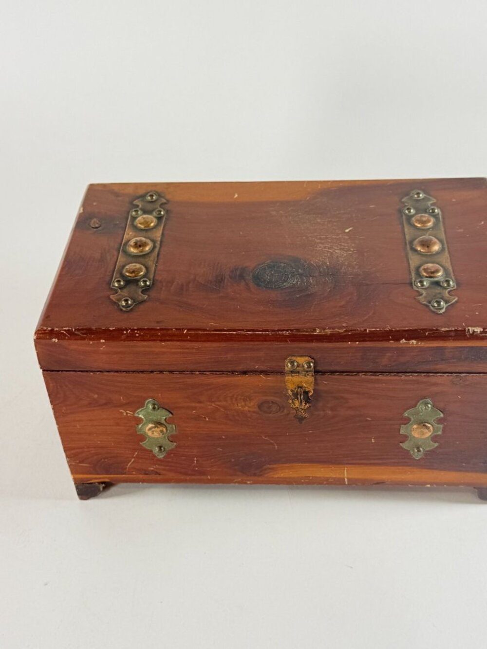 Vintage Wood Cedar Box Cedar Chest Jewelry Box Treasure Chest 10.5"x6"